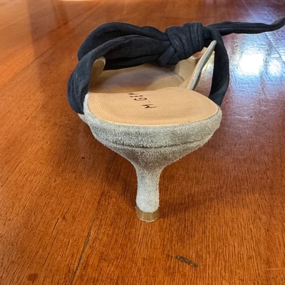 M. Gemi Pointed Suede Knot-Top Mules in Multi-Blues and Light Beige - Picture 7 of 9